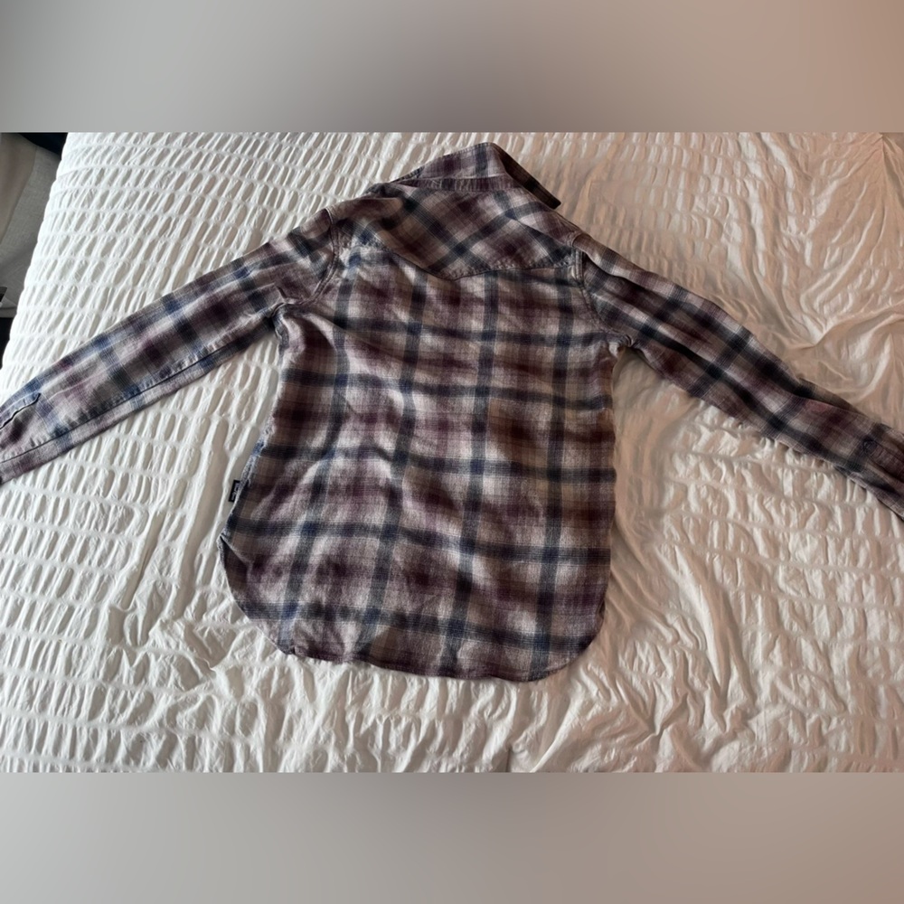 Women's Plaid Button Down Shirt - Picture 2 of 3